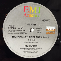 Винтажная виниловая пластинка LP Kim Carnes Crazy In The Night (Barking At Airplanes) (Germany 1985) 45 RPM, Maxi Single