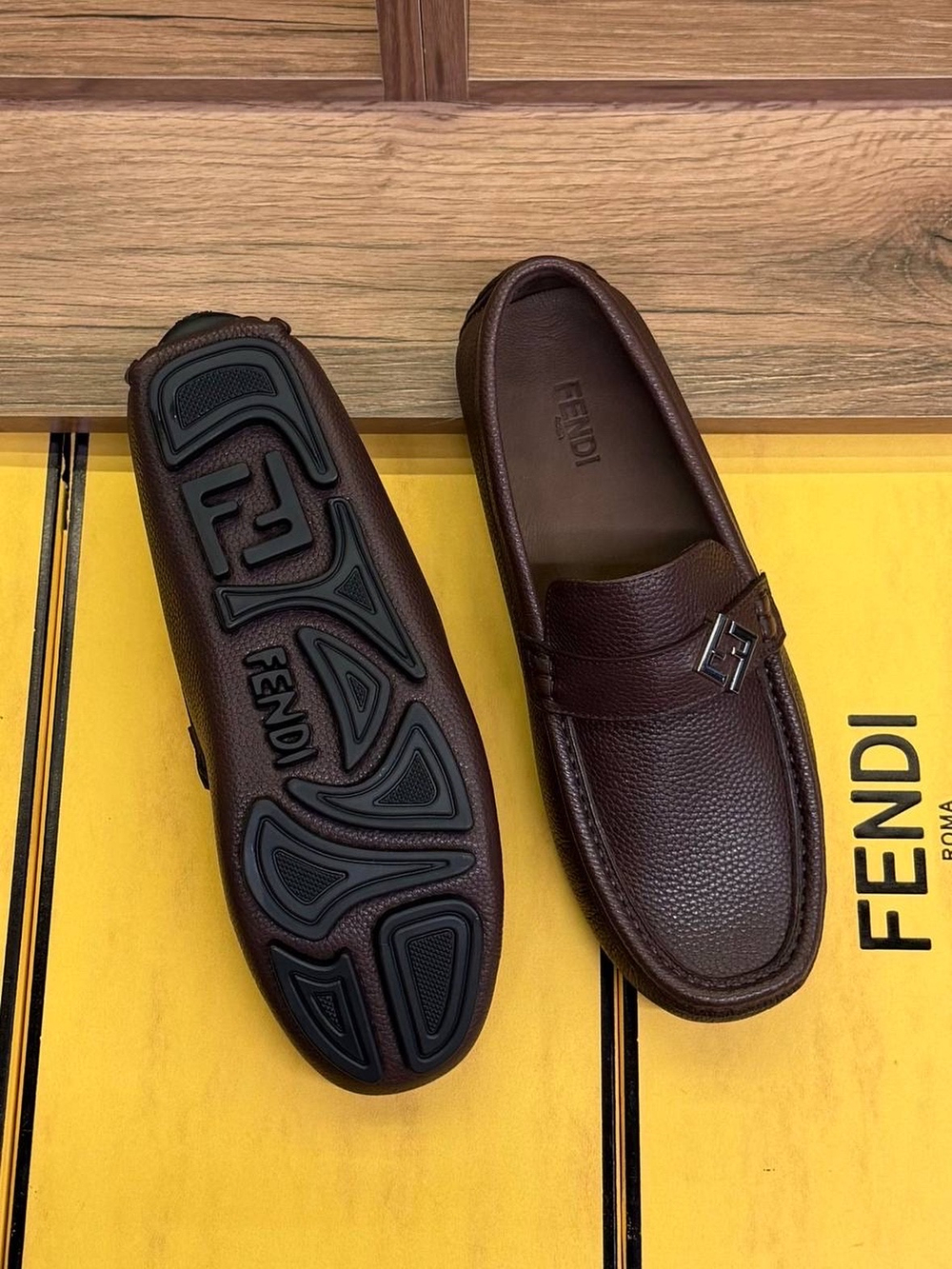 Мокасины Fendi