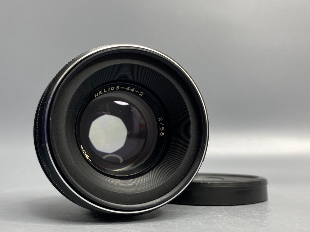 Helios 44-2