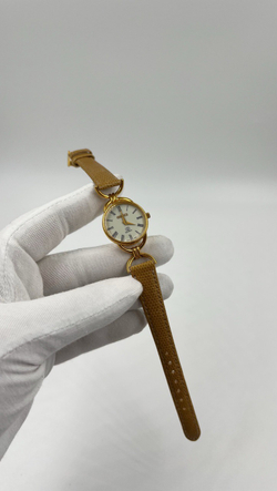 Часы Gucci 6000L