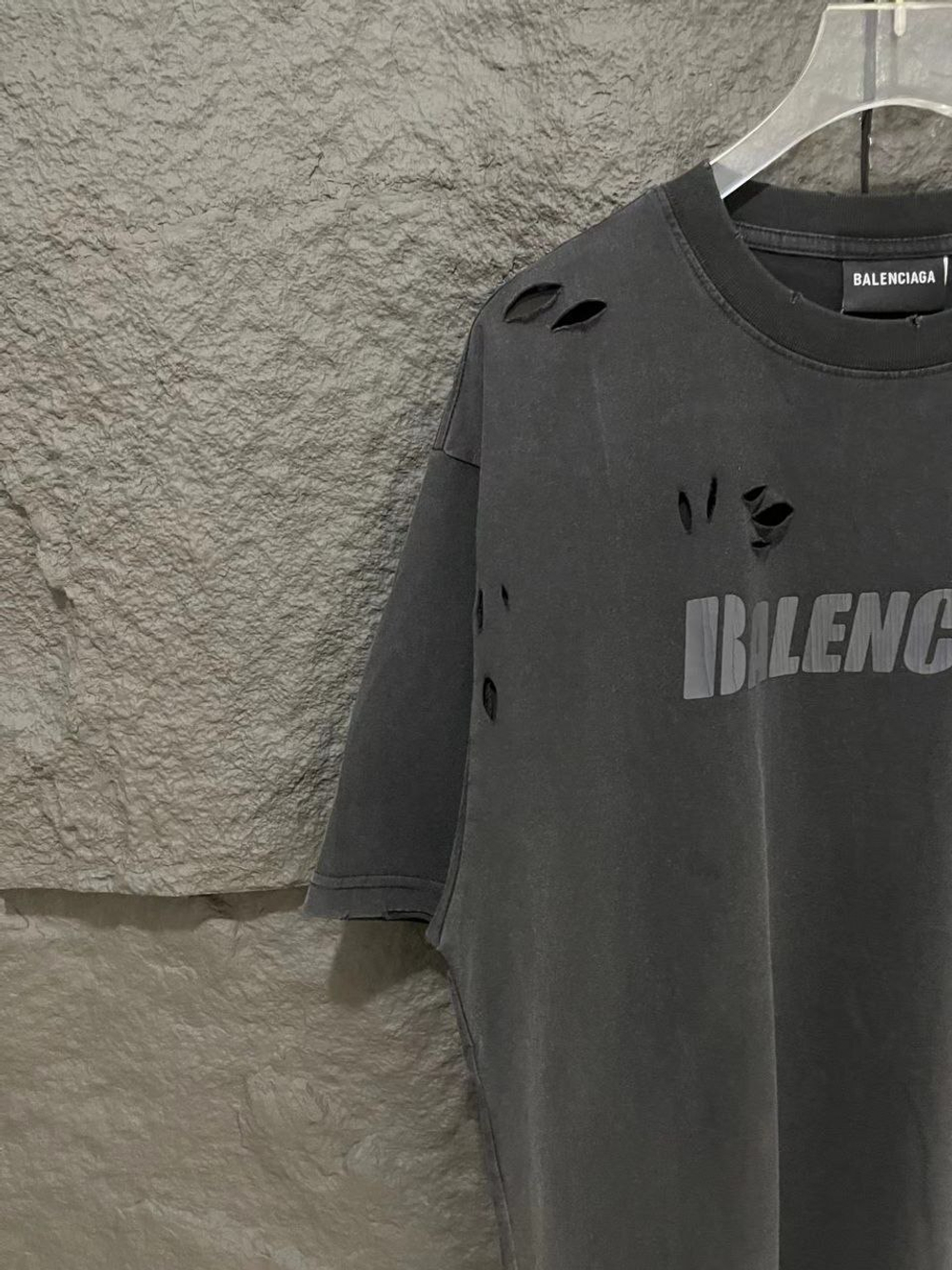 Футболка Balenciaga