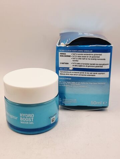 подмятая коробка Neutrogena Hydro Boost Water Gel увлажняющий гель с гиалуроновой кислотой 50 мл (Франция)