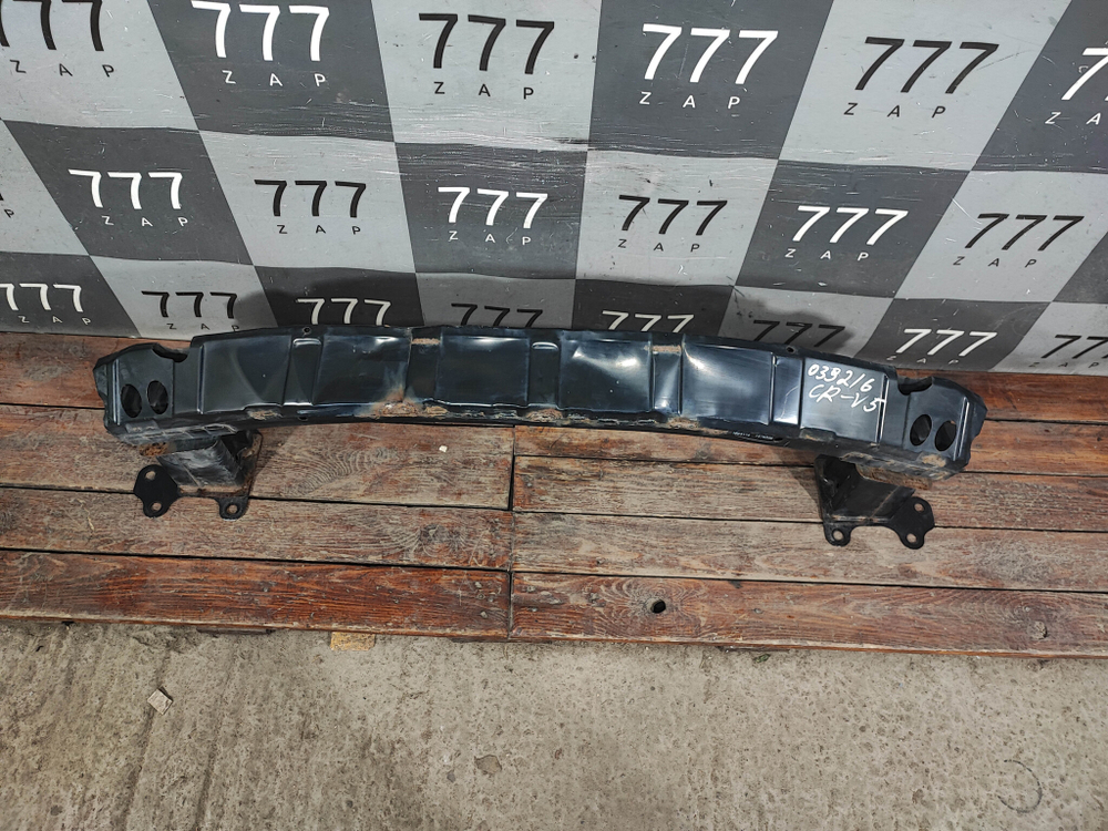 Усилитель переднего бампера Honda CR-V 5 (RW) 16-нв Б/У Оригинал 71130TLER02
