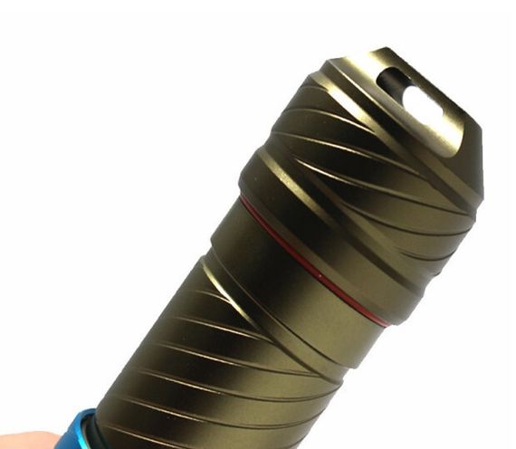 Фонарь подводный универсальный N01 CREE XM-L L2 1200 lm теплый свет зеленый