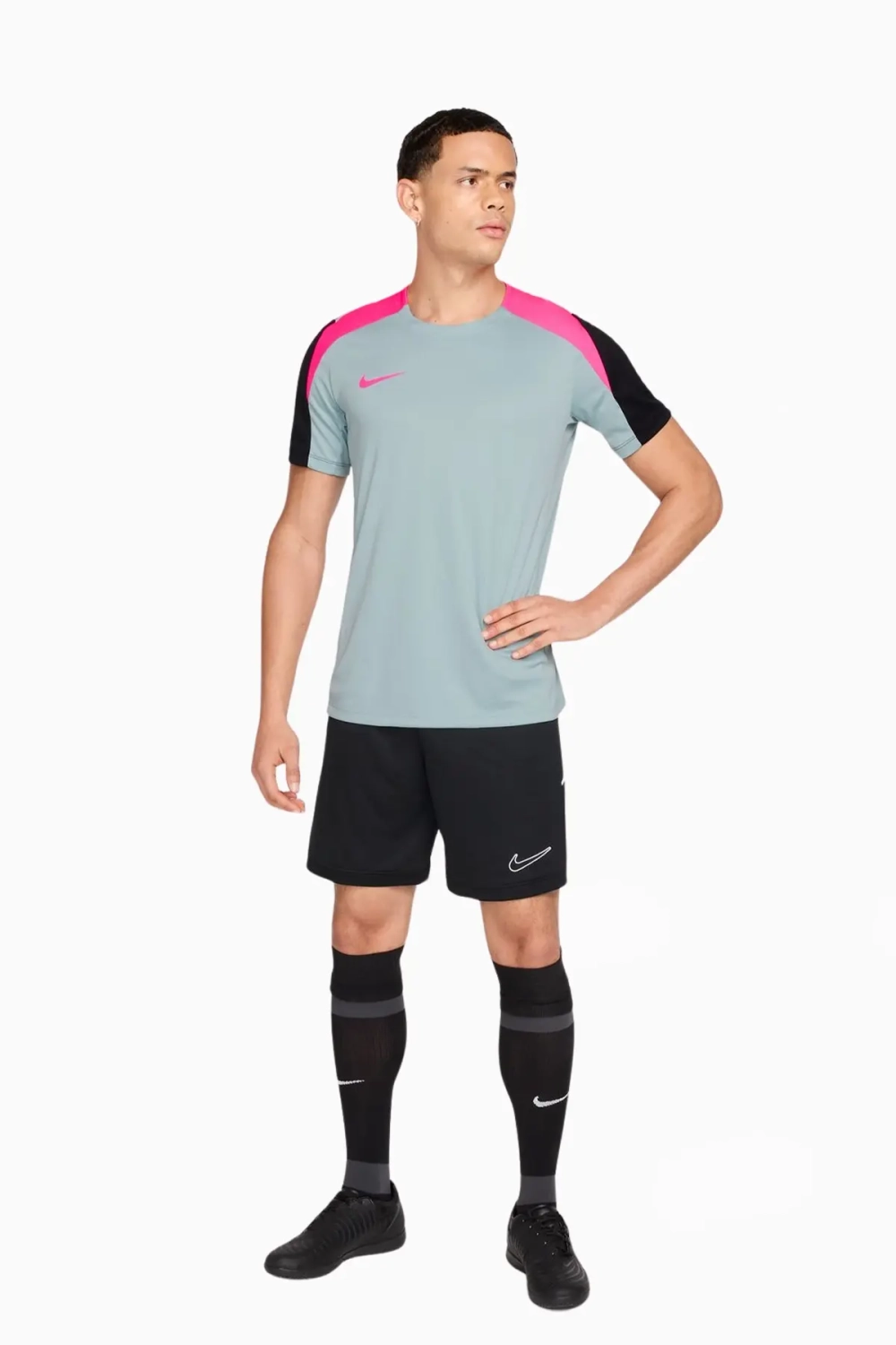 Футболка Nike Dri-FIT Strike - бирюзовый