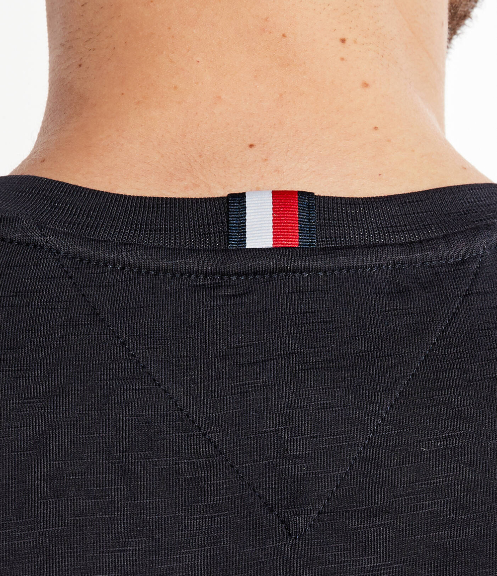 Футболка HILFIGER ARCHED TEE Tommy Hilfiger - темно-синий(MW0MW34432)