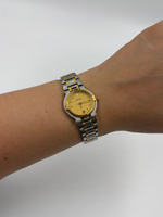 Часы Gucci 9000