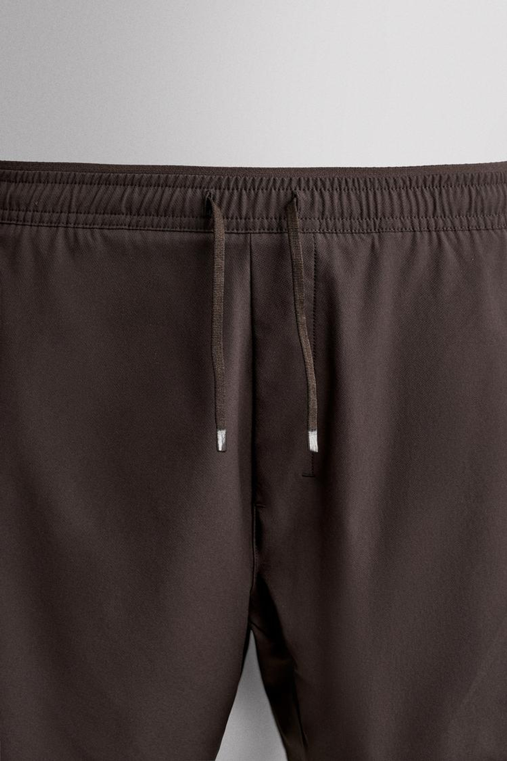 ZARA БАЗОВЫЕ СПОРТИВНЫЕ ШОРТЫ 2 В 1, КОРИЧНЕВЫЙ