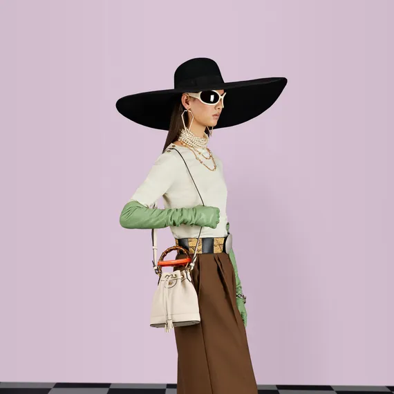 Мини-сумка-ведро Gucci Diana