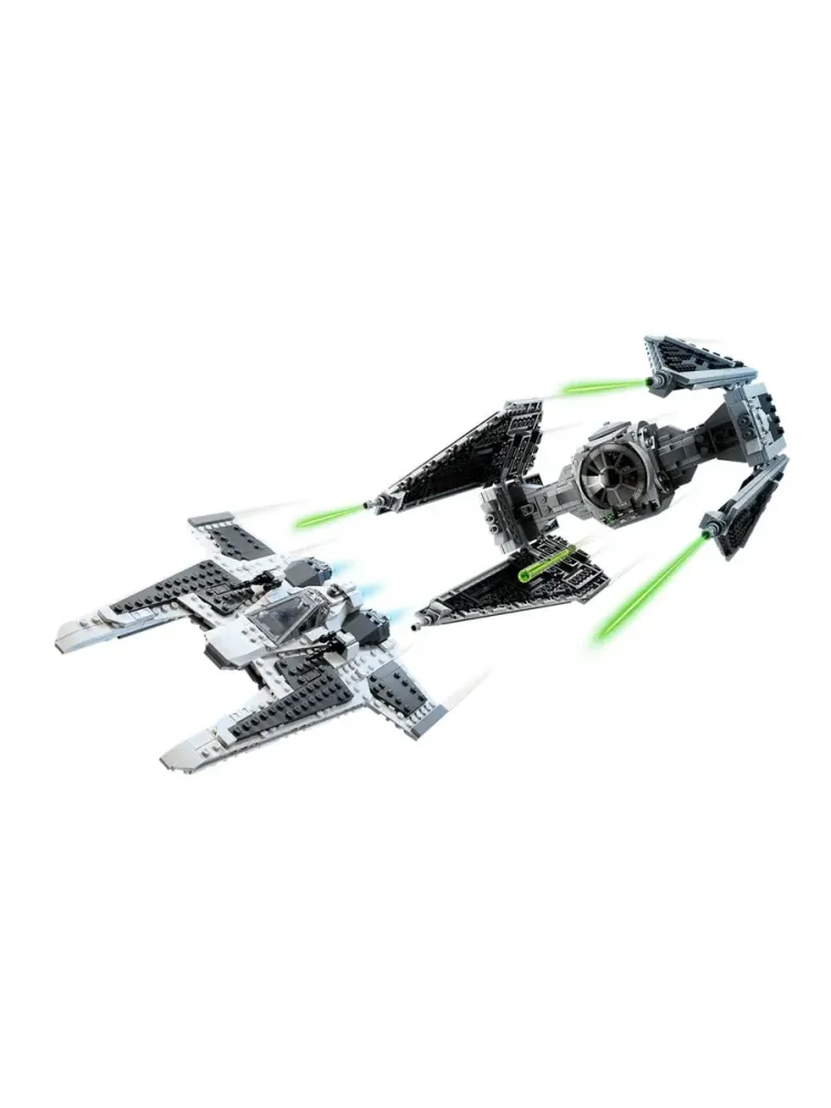 Конструктор Star Wars 75348 Клык мандалорского истребителя