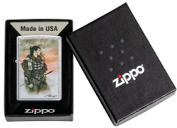Зажигалка Zippo Luis Royo с покрытием Street Chrome, латунь/сталь, серебристая, 38x13x57 мм