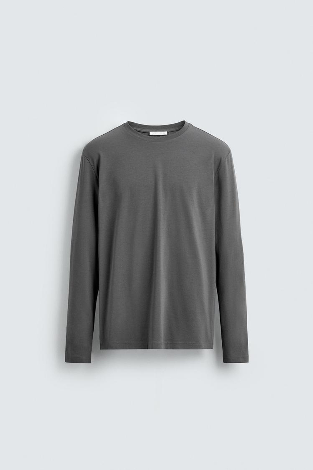 ZARA БАЗОВАЯ ФУТБОЛКА SLIM FIT, СЕРЫЙ