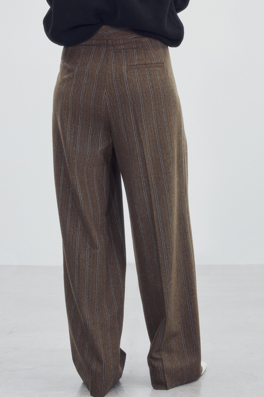 БРЮКИ В ЕЛОЧКУ В ПОЛОСКУ — ZW COLLECTION — ZARA