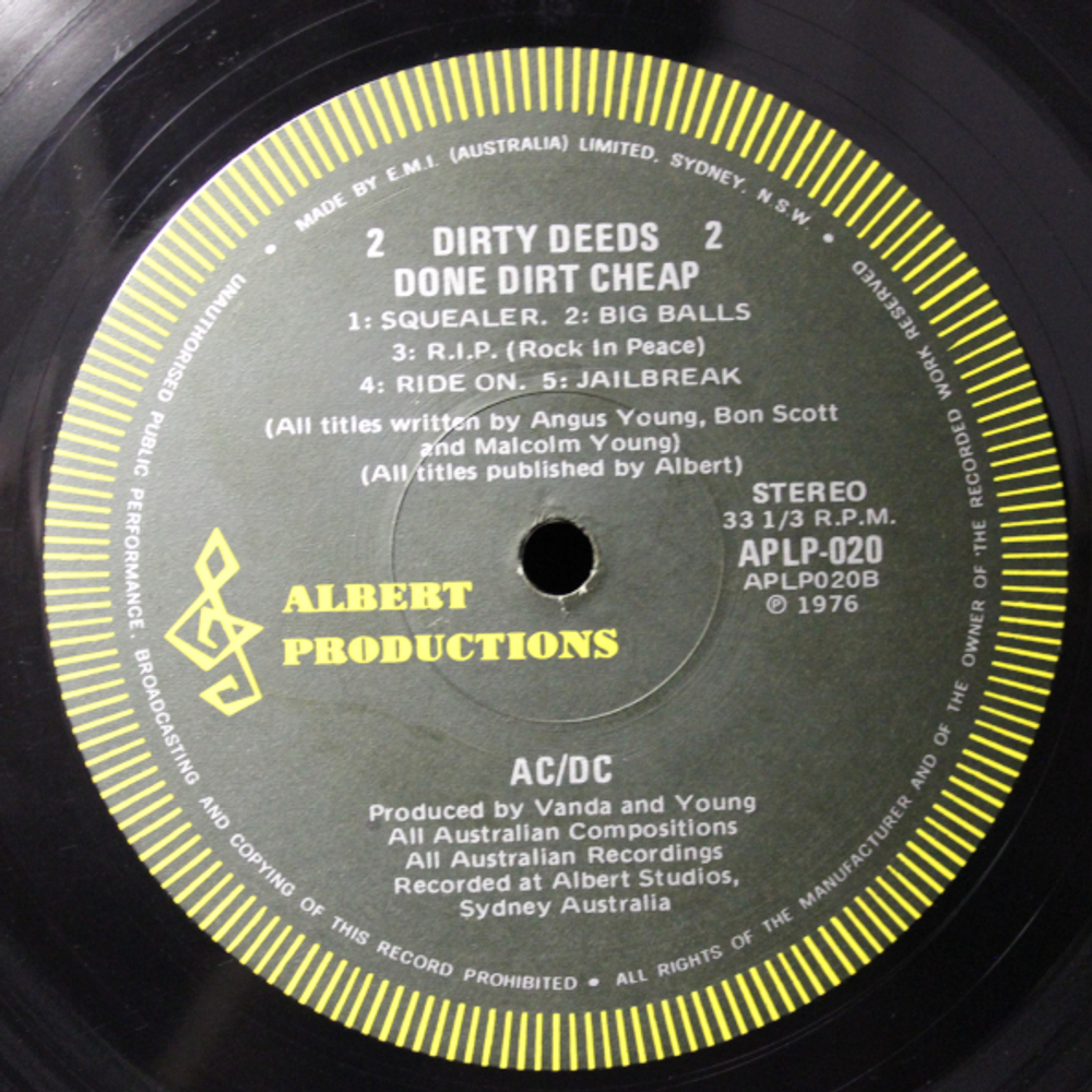 AC/DC / Dirty Deeds Done Dirt Cheap (LP)