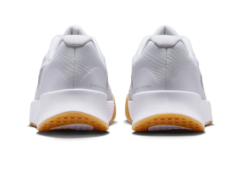 Женские Кроссовки теннисные Nike Vapor Lite 3 - white/lt orewood/summit white