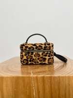 GABY VANITY IN PONY