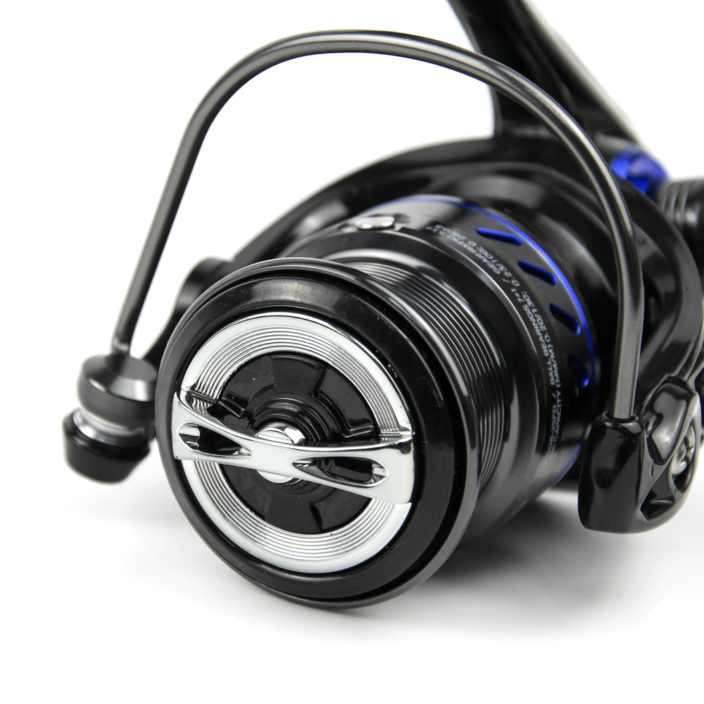 Катушка безынерционная Salmo Elite Spinetix 8 FD (2500, 7+1BB, мет. шпуля)