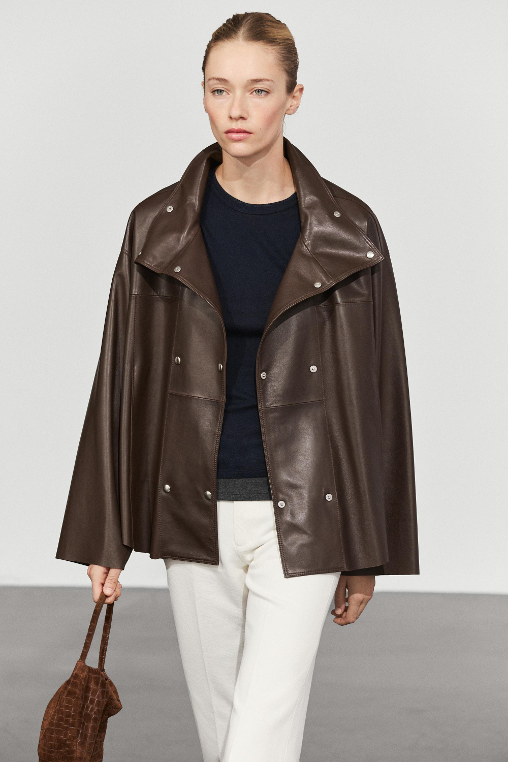 Massimo Dutti Кожаная куртка из наппы с застежкой на планку, коричневый