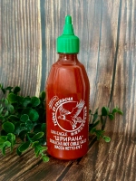 Острый соус Шрирача Chilli 56%, UNI-EАGLE, 475 г