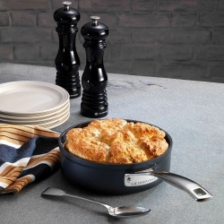Le Creuset Сковорода с антипригарным покрытием PRO 29 см 5,4 л EAN 630870273121