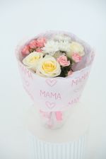 Милая мама M