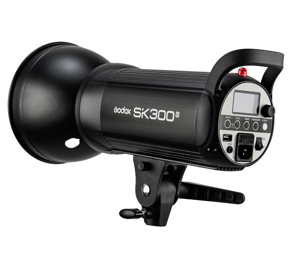 Комплект студийного света Godox SK300II-E, 2х300 Дж