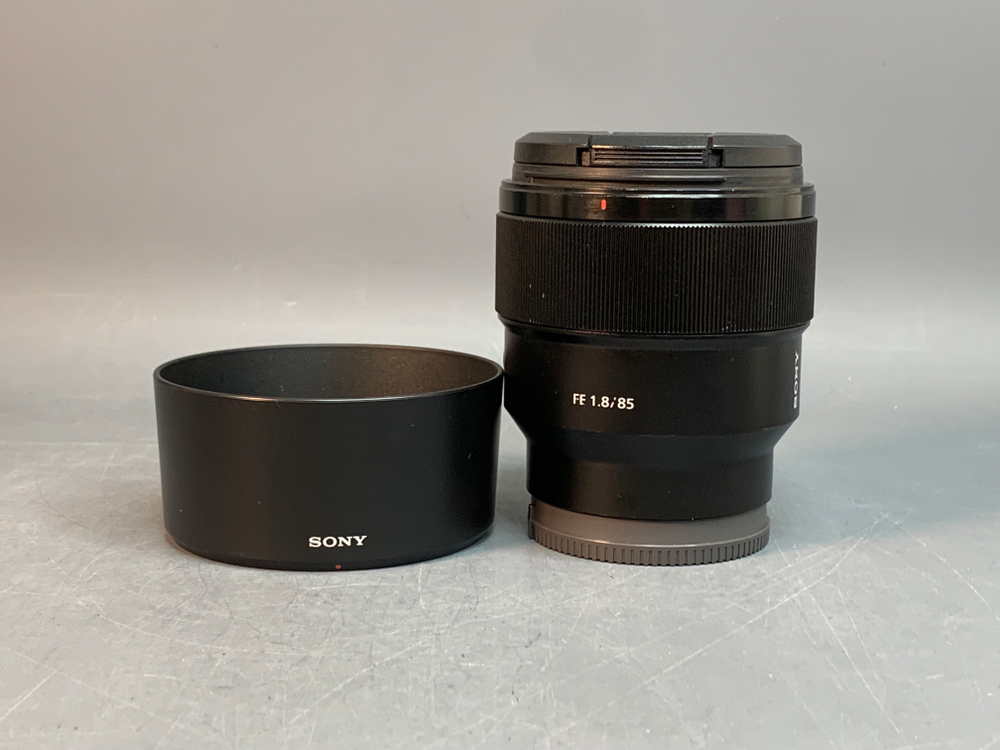 Sony FE 85mm 1.8