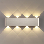 Настенный светодиодный светильник Odeon Light MAGNUM 7106/8WL