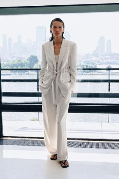 АТЛАСНЫЙ БЛЕЙЗЕР — ZW COLLECTION — ZARA