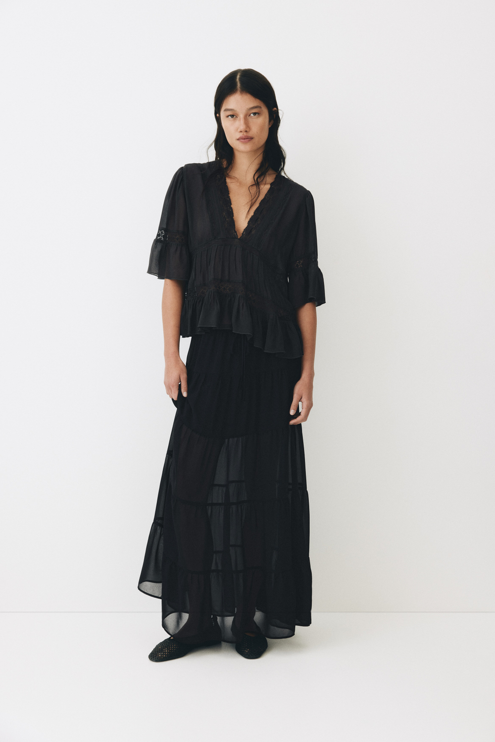 Вискозная блузка с кружевной вставкой - H&M