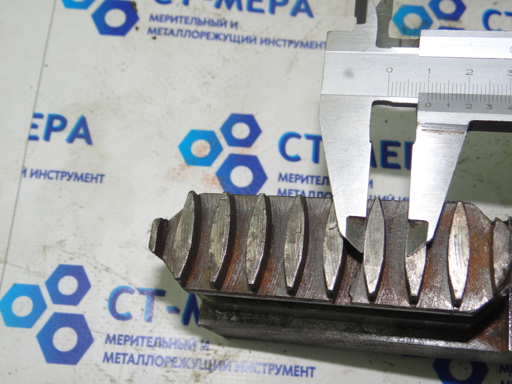 Комплект из трех сборных кулачков для токарного патрона (предположительно 250–400 мм)