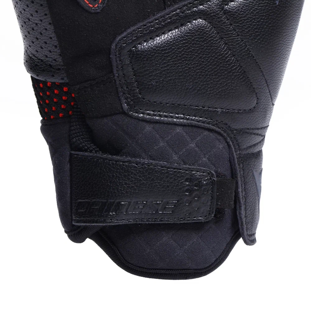 Мотоперчатки Dainese "UNRULY"