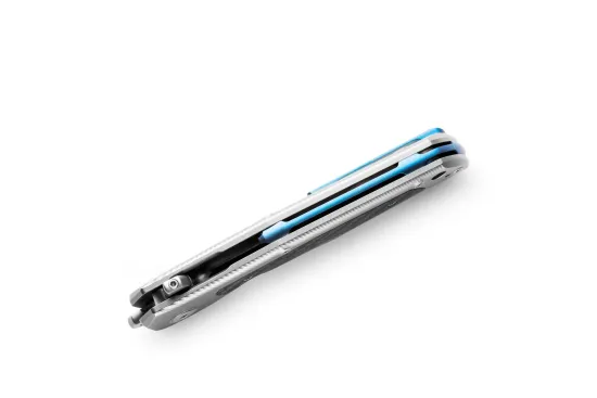 Нож складной Lion Steel Q4ttro Q4 GY - сталь MagnaCut, рукоять серый титан