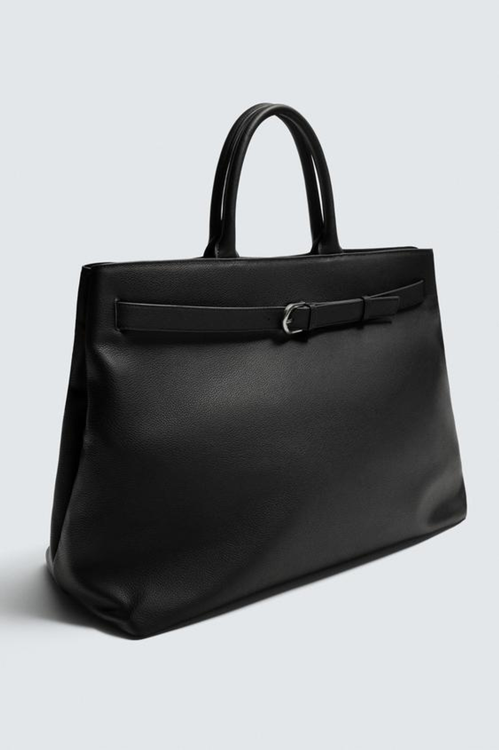 ZARA КОЖАНАЯ СУМКА С РЕМНЕМ, ЧЕРНЫЙ