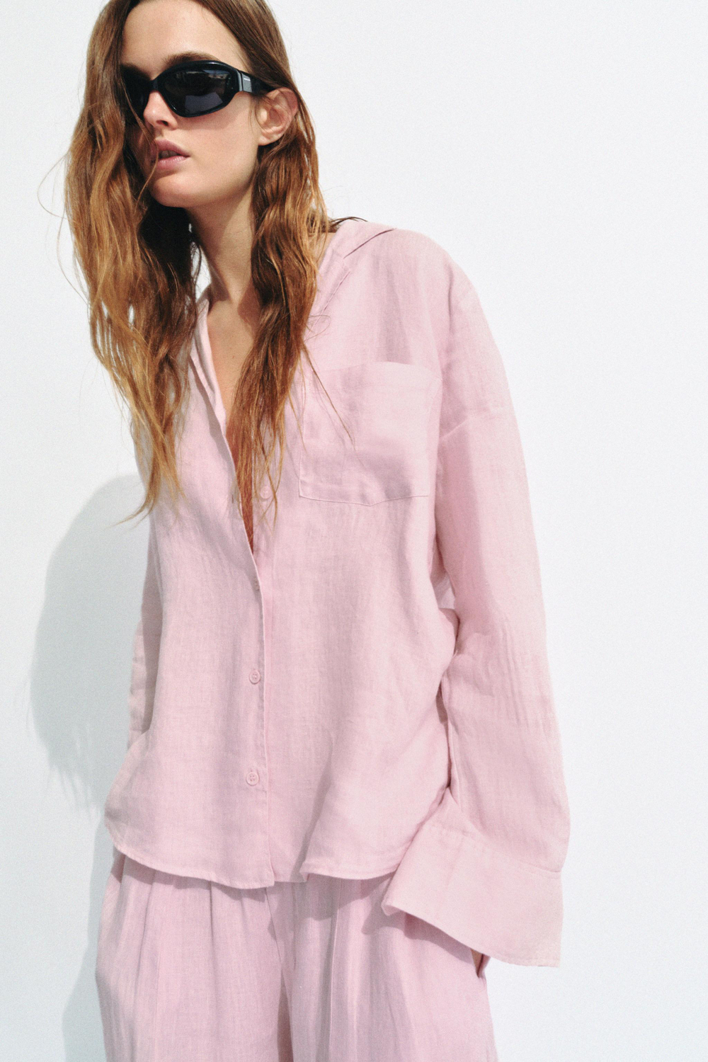РУБАШКА ИЗ 100% ЛЬНА С КАРМАНОМ — ZW COLLECTION — ZARA