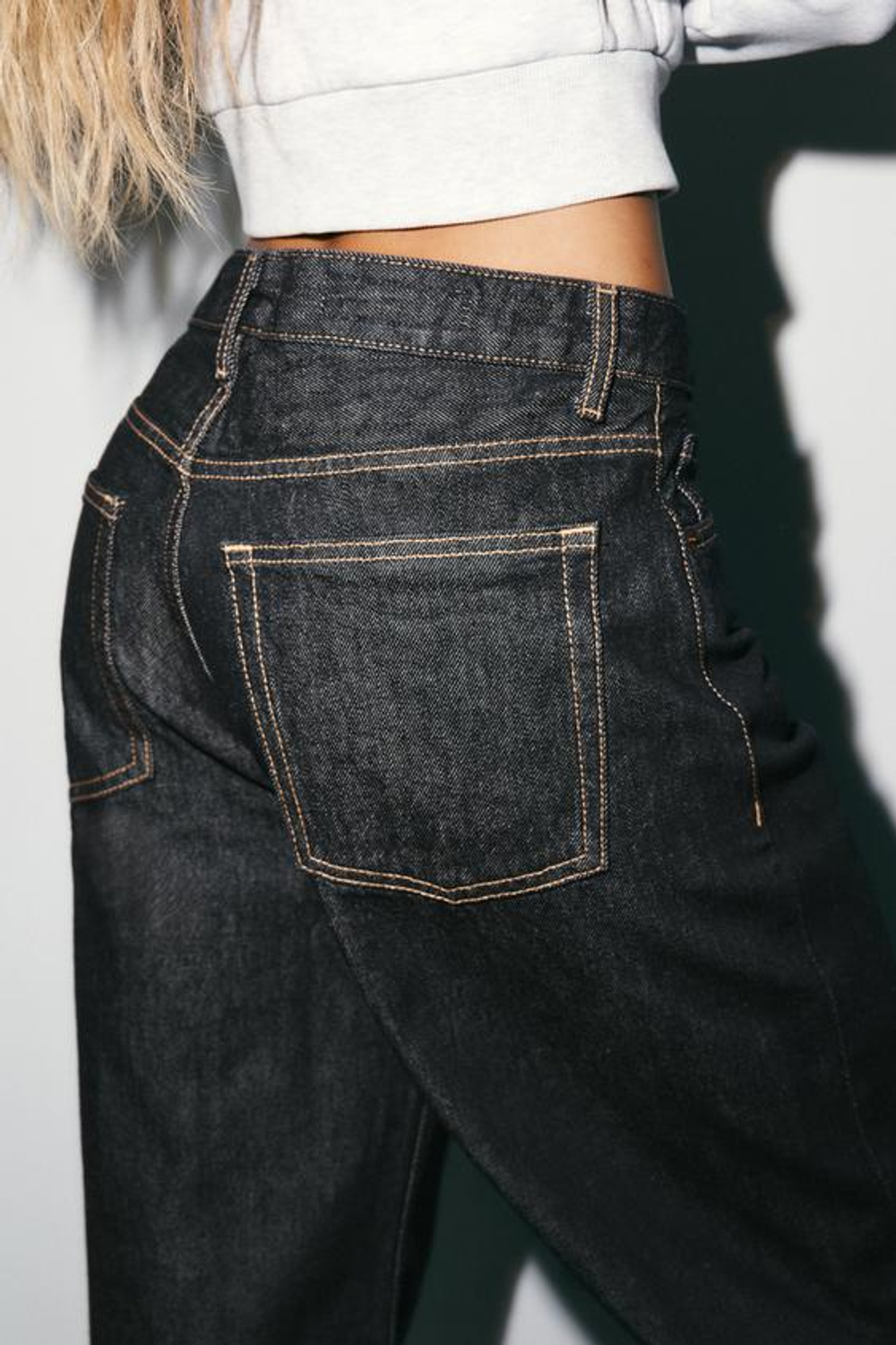 ZARA ДЖИНСЫ BAGGY FOLDED TRF СО СРЕДНЕЙ ПОСАДКОЙ, ТЕМНЫЙ ИНДИГО