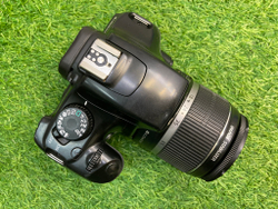 Canon EOS 1100D Kit 18-55mm IS 83.000 кадров