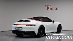 Porsche 911 Carrera 4 GTS Cabriolet — 2024