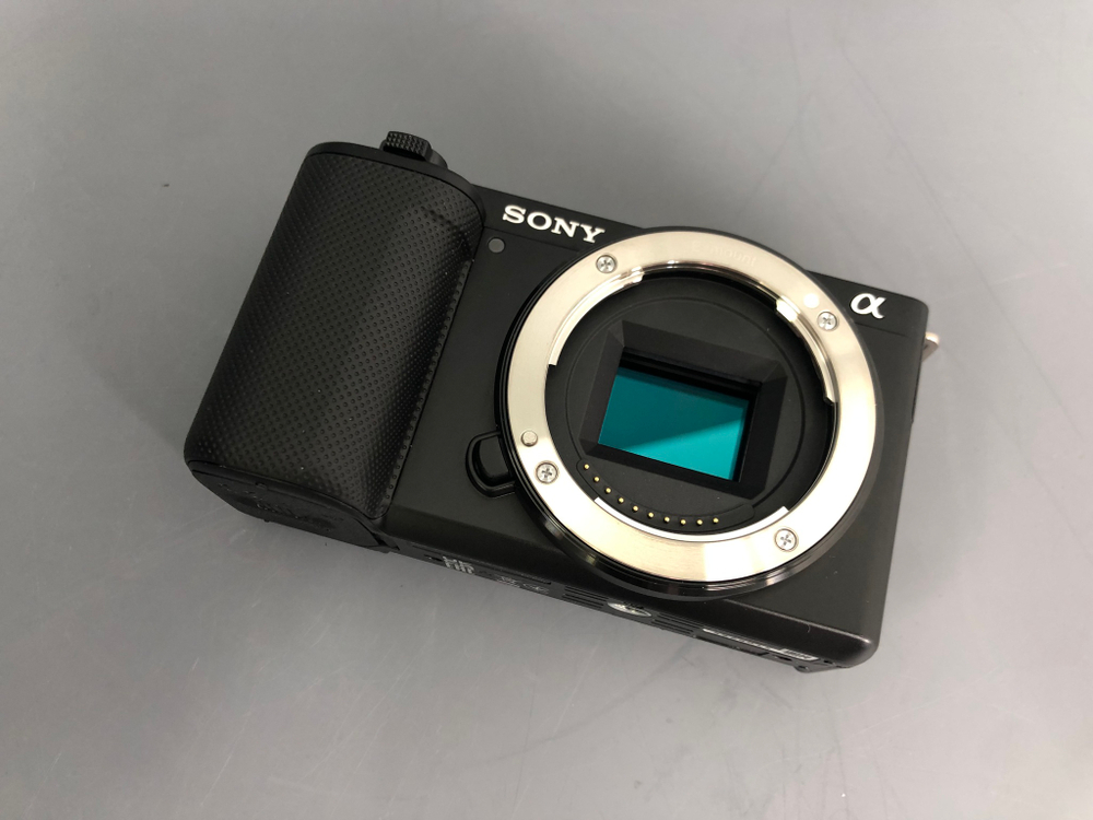 Sony ZV-E10 + Kit 16-50mm 6.500 кадров