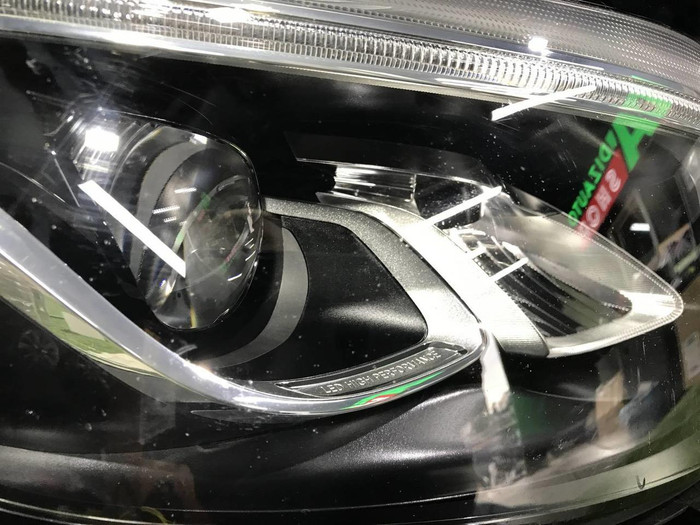 Фара правая Mercedes GLC X253 (2015-2019) LED