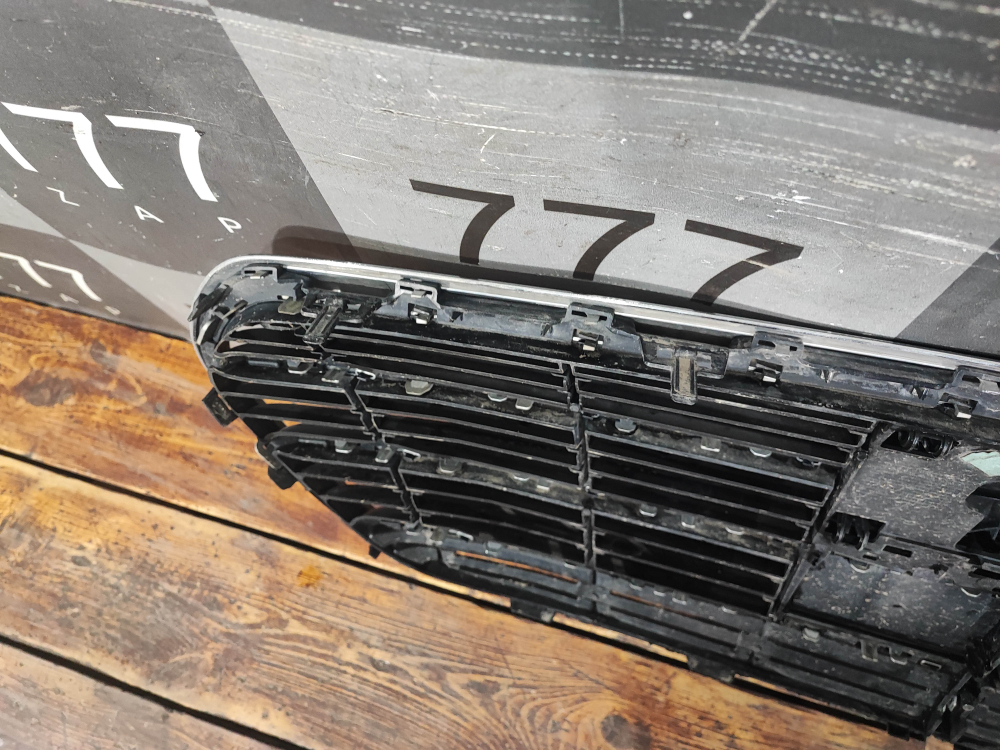 Решетка радиатора Mercedes S-Class (W223) 20-нв Б/У Оригинал A22388041009040