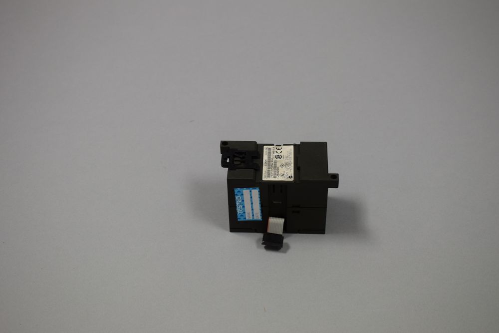 SIEMENS 6ES7222-1HF21-0XA0