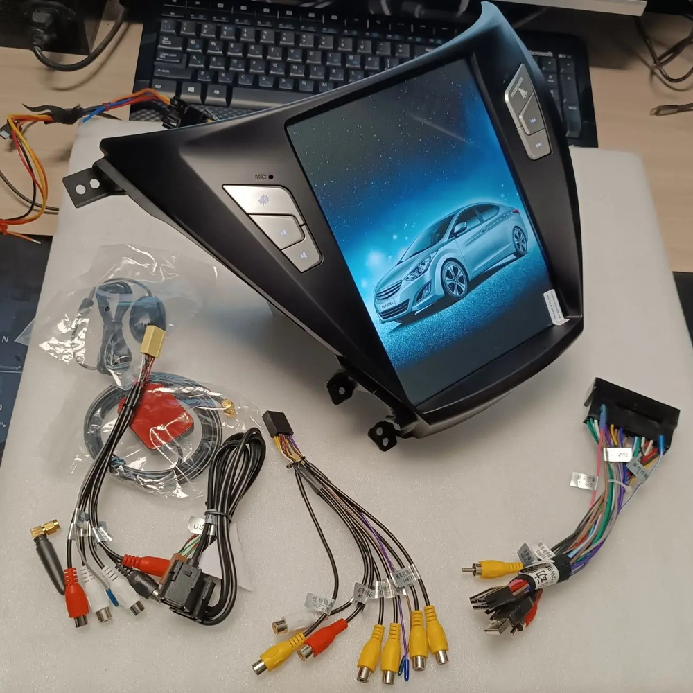 Установочный комплект для HYUNDAI ELANTRA 2013+  KUBERG ZF-1037