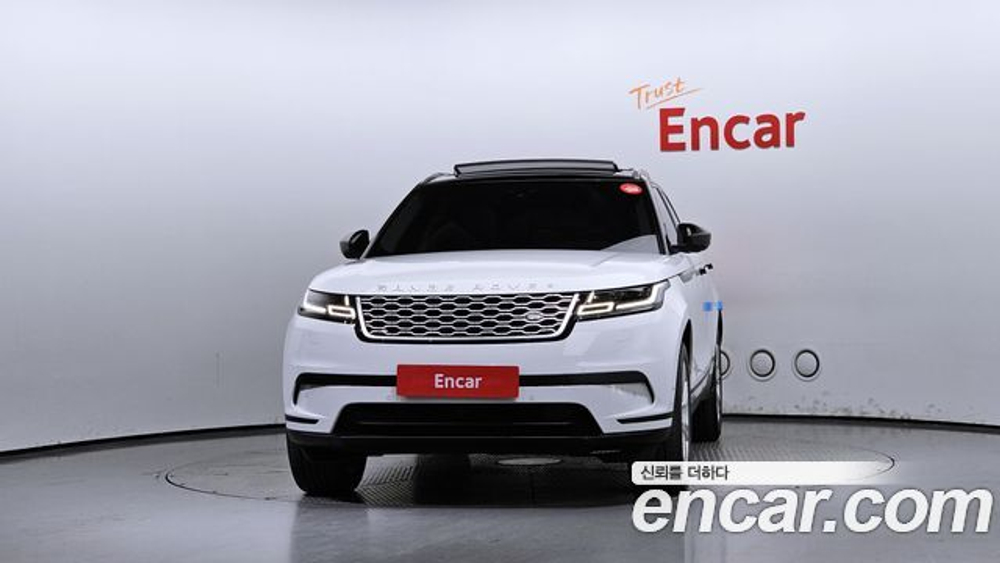Land Rover Range Rover Velar 2.0 D240 SE — 2019