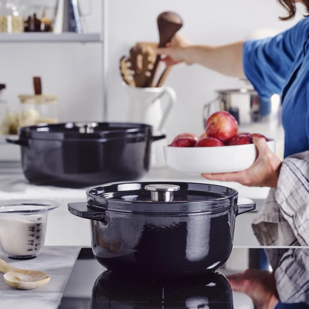 KitchenAid Чугунная кастрюля 22 см 3,3 л черная EAN 4894871009370