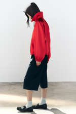 АТЛАСНАЯ КУРТКА С ПОДПЛЕЧНИКАМИ — ZARA