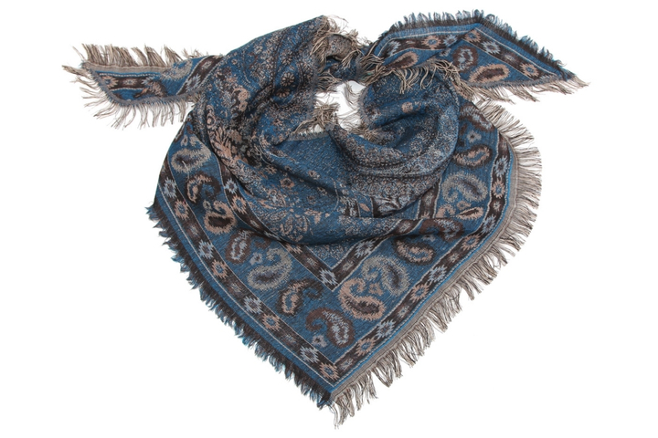 Косынка с бахрамой шерсть 145 х 97 х 97 см