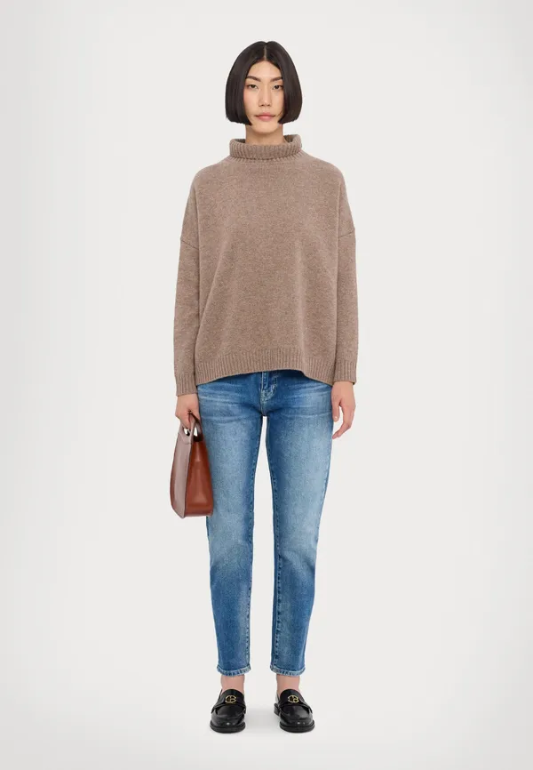 Свитер женский WEEKEND MAX MARA BORGIA
