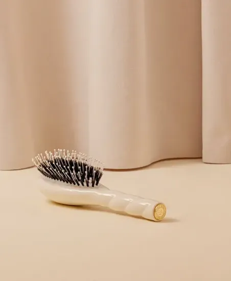La Bonne Brosse N.03 The Essential Small Soft Hair Brush