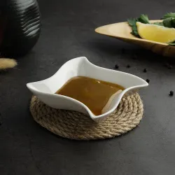Соусник 60 мл 9,5*9,5 см h2,5 см Mini Mix бумеранг белый фарфор P.L. Proff Cuisine [6]